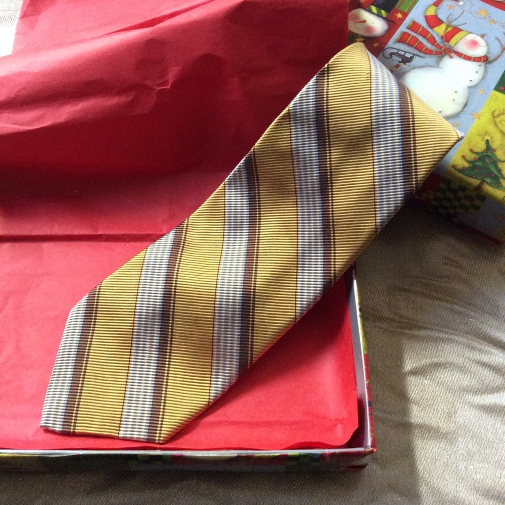 TIERT1- Vintage Gold w Diagonal Brown Blue Stripes